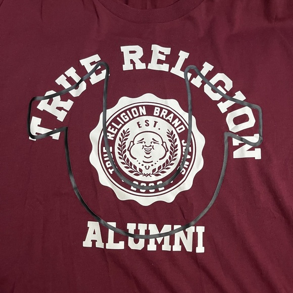 NWT - True Religion Men’s Alumni Print T Shirt - Size XXL - Picture 4 of 7